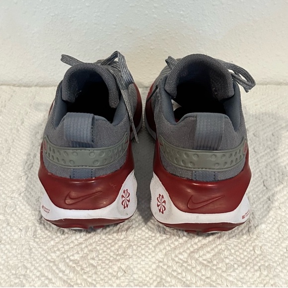 Nike Gray and Red Athletic Shoes - Picture 4 of 7